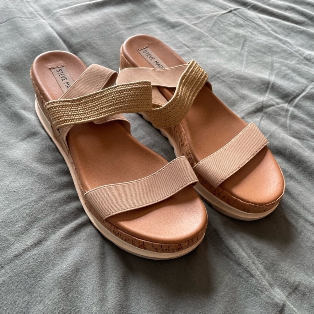 Steve Madden Tan Platform Sandals Casual Comfort